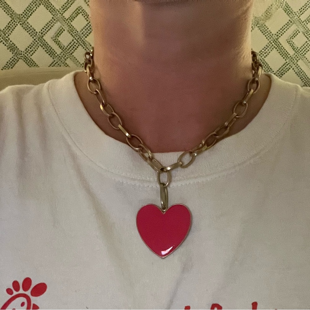 Boutique heart chain necklace